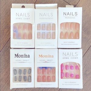 Press‎ on nail kits x6